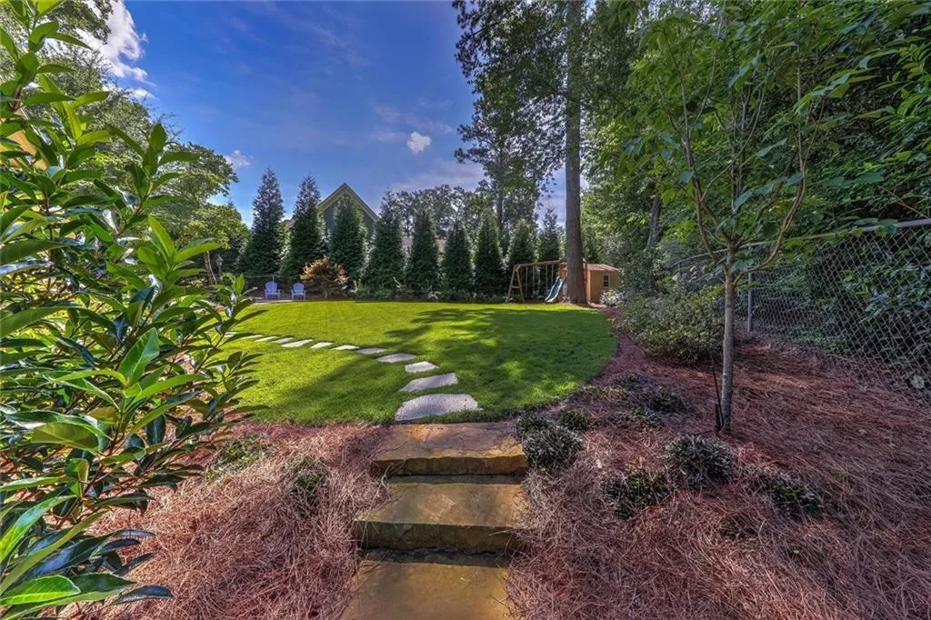 4735 Kitty Hawk Place, Atlanta, Georgia 30342, 3 Bedrooms Bedrooms, ,2 BathroomsBathrooms,Residential,Sold,4735 Kitty Hawk Place,6089872