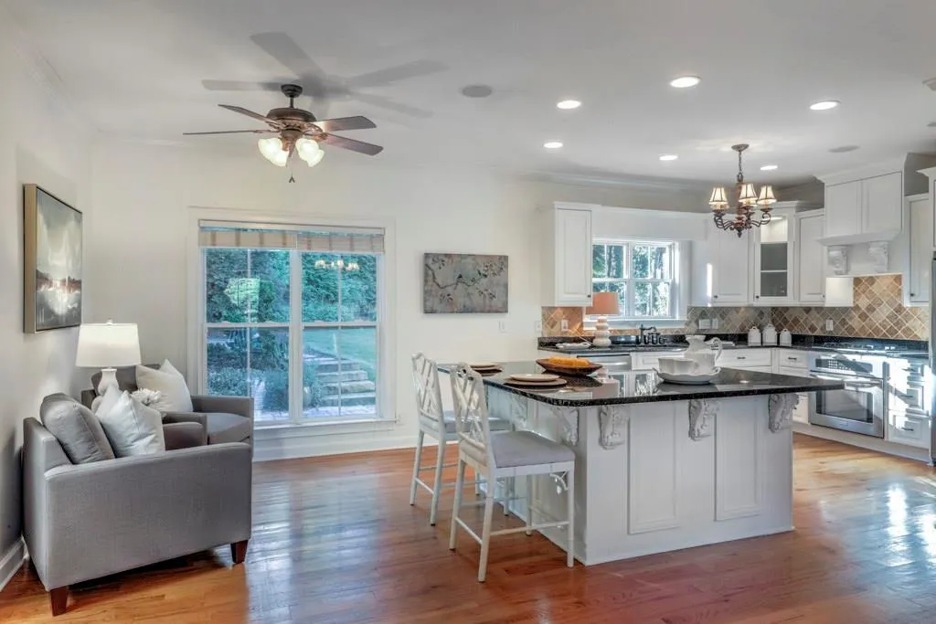 4735 Kitty Hawk Place, Atlanta, Georgia 30342, 3 Bedrooms Bedrooms, ,2 BathroomsBathrooms,Residential,Sold,4735 Kitty Hawk Place,6089872