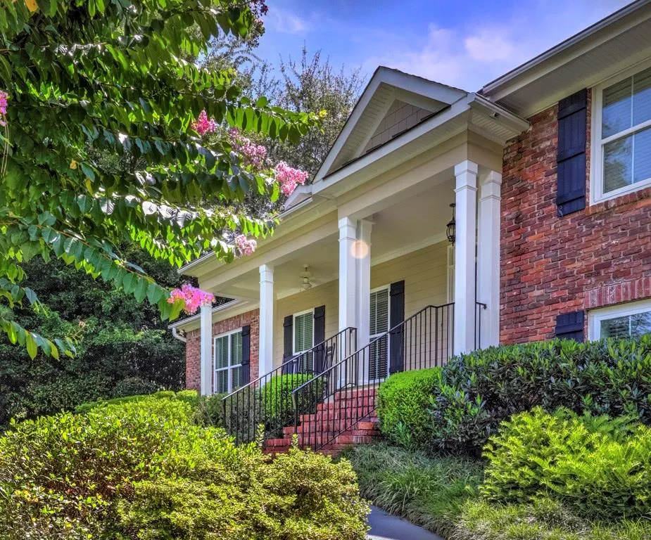 4735 Kitty Hawk Place, Atlanta, Georgia 30342, 3 Bedrooms Bedrooms, ,2 BathroomsBathrooms,Residential,Sold,4735 Kitty Hawk Place,6089872