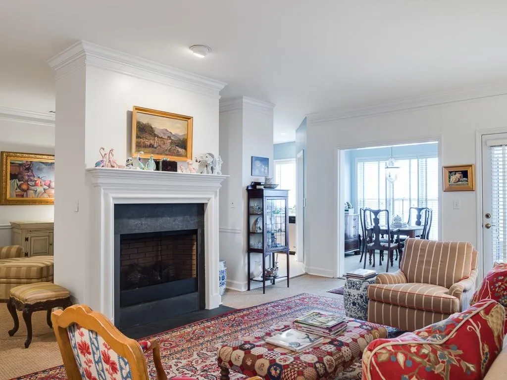 175 15th Street Ne Unit 309, Atlanta, Georgia 30309, 2 Bedrooms Bedrooms, ,2 BathroomsBathrooms,Residential,Sold,175 15th Street Ne Unit 309,5585195