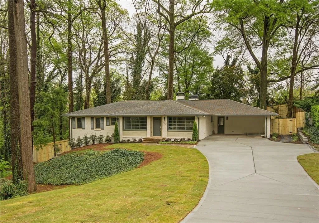 1591 Walthall Court, Atlanta, Georgia 30318, 4 Bedrooms Bedrooms, ,4 BathroomsBathrooms,Residential,Sold,1591 Walthall Court,5745109