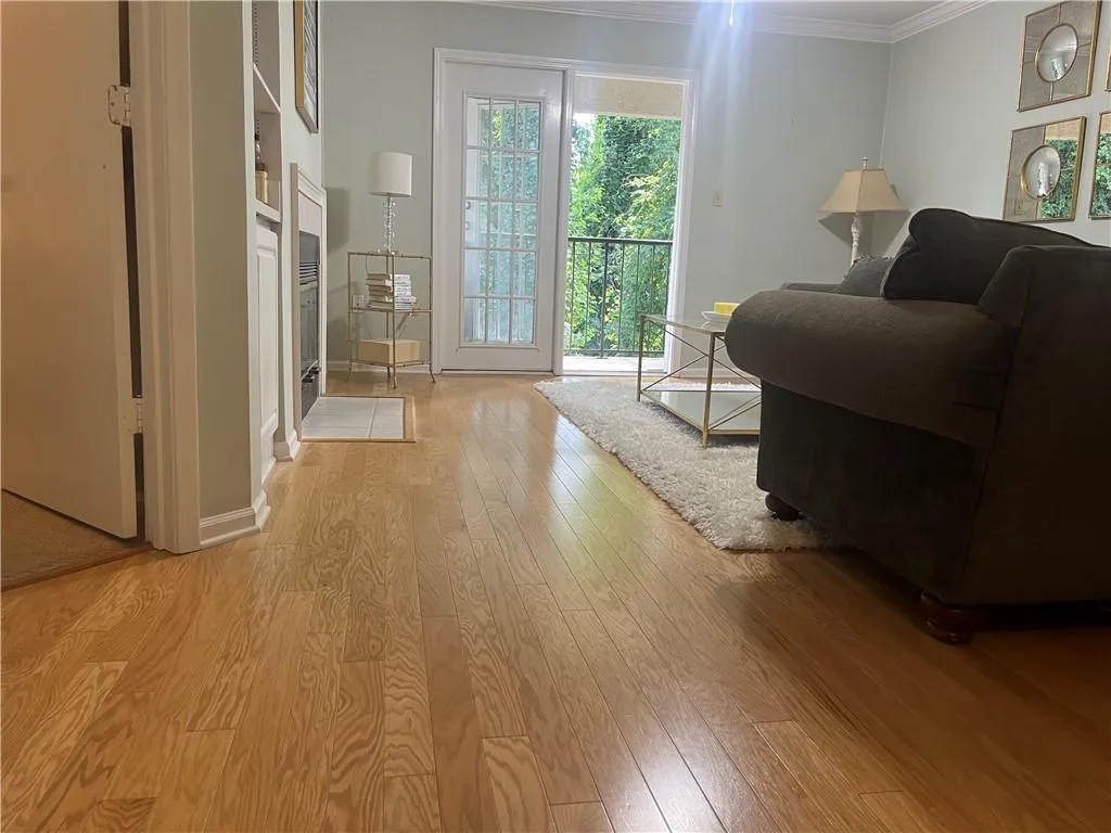 3655 Habersham Road Ne Unit B 352, Atlanta, Georgia 30305, 1 Bedroom Bedrooms, ,1 BathroomBathrooms,Residential,For Sale,3655 Habersham Road Ne Unit B 352,7663699