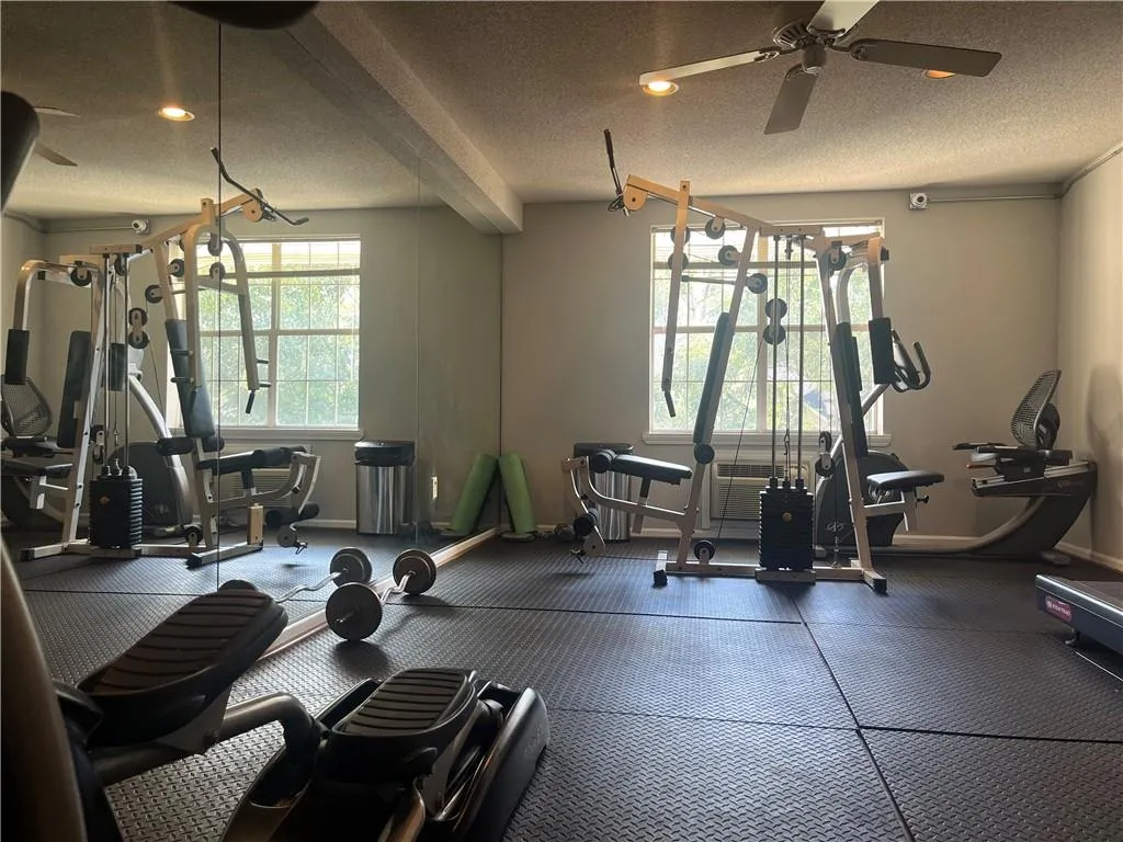 3655 Habersham Road Ne Unit B 352, Atlanta, Georgia 30305, 1 Bedroom Bedrooms, ,1 BathroomBathrooms,Residential,For Sale,3655 Habersham Road Ne Unit B 352,7663699