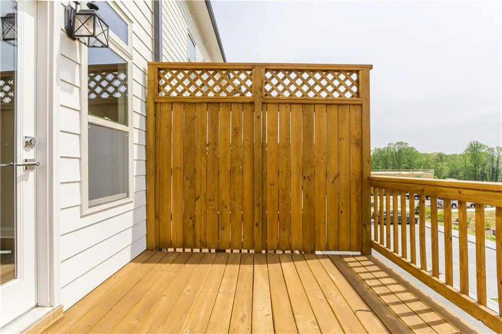 4259 Deming Circle, Atlanta, Georgia 30342, 2 Bedrooms Bedrooms, ,2 BathroomsBathrooms,Residential,Sold,4259 Deming Circle,5950309