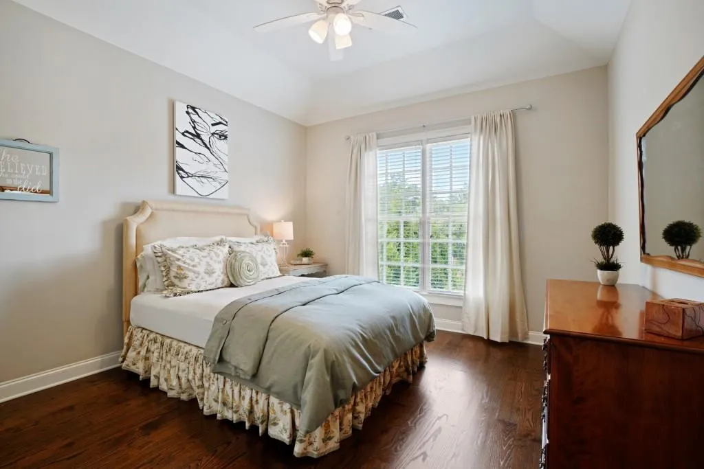 245 Grapevine Run, Sandy Springs, Georgia 30350, 5 Bedrooms Bedrooms, ,5 BathroomsBathrooms,Residential,Sold,245 Grapevine Run,6780300