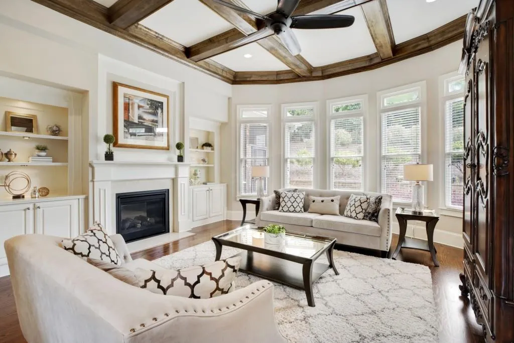 245 Grapevine Run, Sandy Springs, Georgia 30350, 5 Bedrooms Bedrooms, ,5 BathroomsBathrooms,Residential,Sold,245 Grapevine Run,6780300