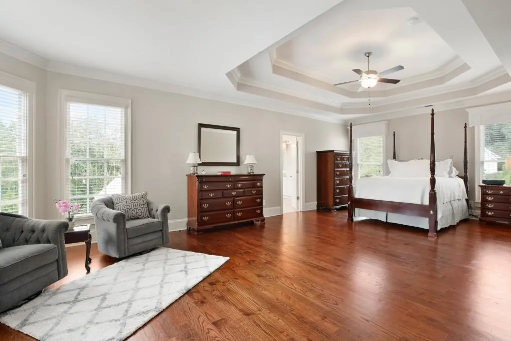 245 Grapevine Run, Sandy Springs, Georgia 30350, 5 Bedrooms Bedrooms, ,5 BathroomsBathrooms,Residential,Sold,245 Grapevine Run,6780300
