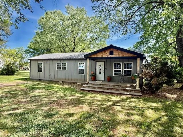 206 West Drive, Calhoun, Georgia 30701