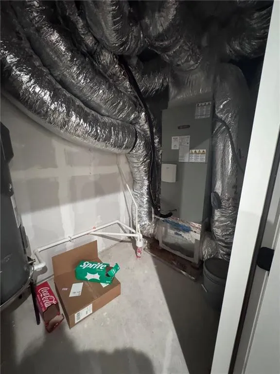 Utilities with heating unit