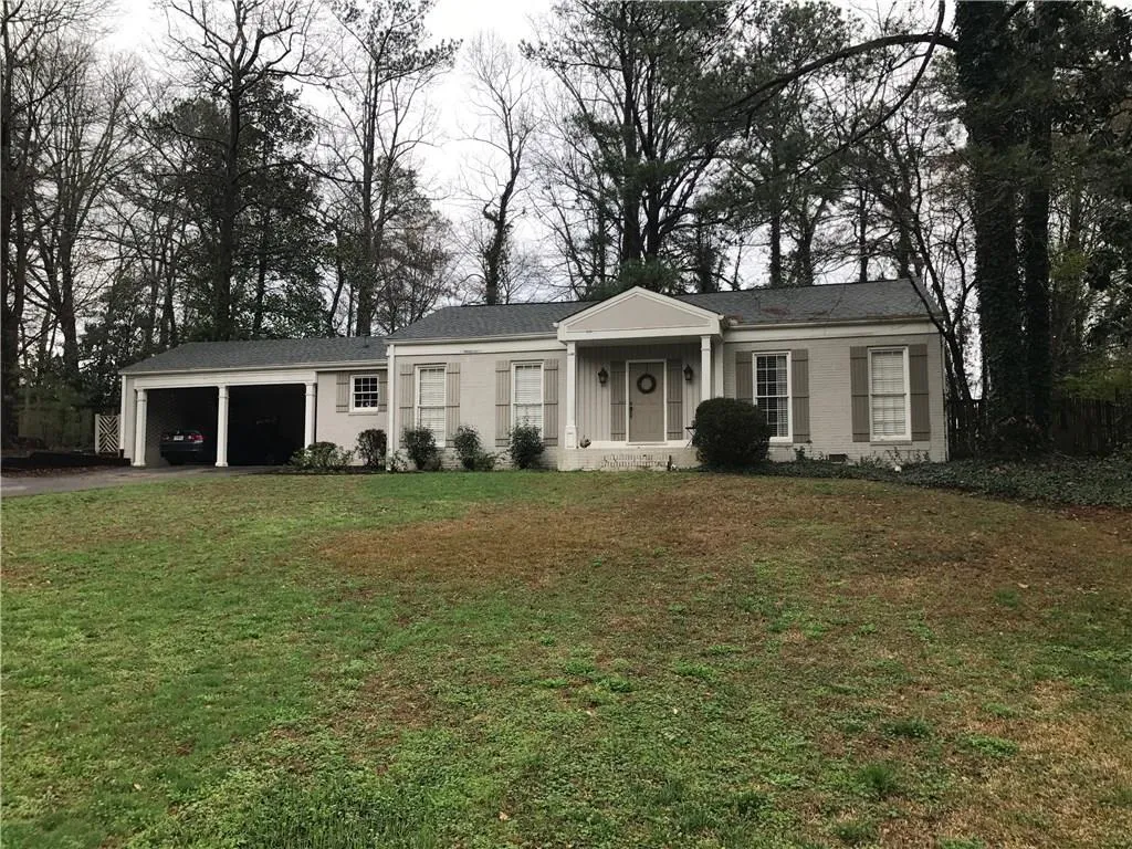 5285 Green Hill Place, Atlanta, Georgia 30342, 3 Bedrooms Bedrooms, ,2 BathroomsBathrooms,Residential,Sold,5285 Green Hill Place,5971051