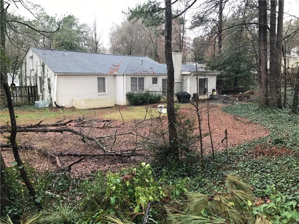 5285 Green Hill Place, Atlanta, Georgia 30342, 3 Bedrooms Bedrooms, ,2 BathroomsBathrooms,Residential,Sold,5285 Green Hill Place,5971051