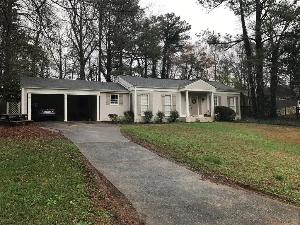 5285 Green Hill Place, Atlanta, Georgia 30342, 3 Bedrooms Bedrooms, ,2 BathroomsBathrooms,Residential,Sold,5285 Green Hill Place,5971051