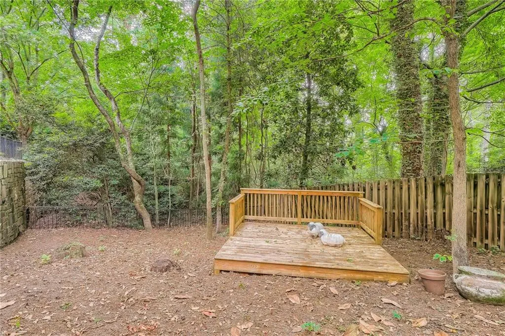 1000 Manorwood Court, Atlanta, Georgia 30328, 5 Bedrooms Bedrooms, ,4 BathroomsBathrooms,Residential,Sold,1000 Manorwood Court,7060469
