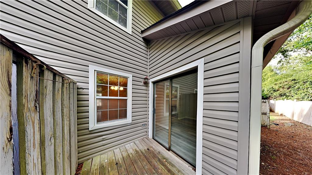 7750 Roswell Road Unit 5A, Sandy Springs, Georgia 30350, 2 Bedrooms Bedrooms, ,1 BathroomBathrooms,Residential,Sold,7750 Roswell Road Unit 5A,7257775