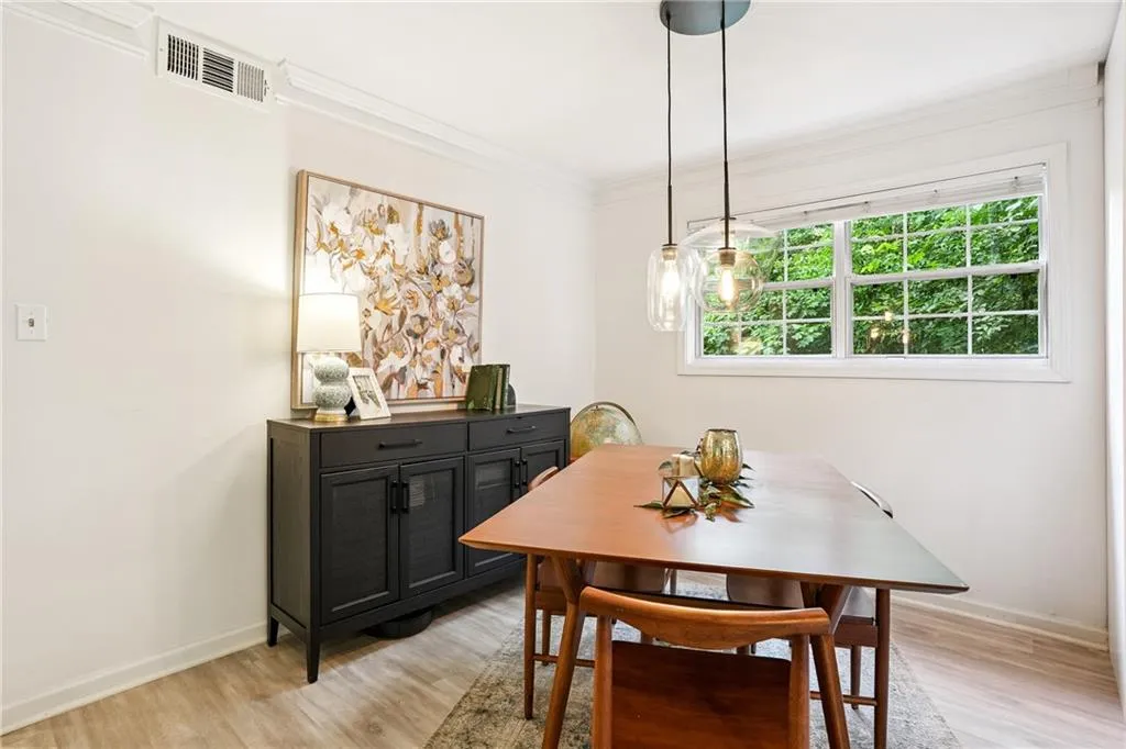 311 Peachtree Hills Avenue Ne Unit 11a, Atlanta, Georgia 30305, 2 Bedrooms Bedrooms, ,1 BathroomBathrooms,Residential,For Sale,311 Peachtree Hills Avenue Ne Unit 11a,7610424