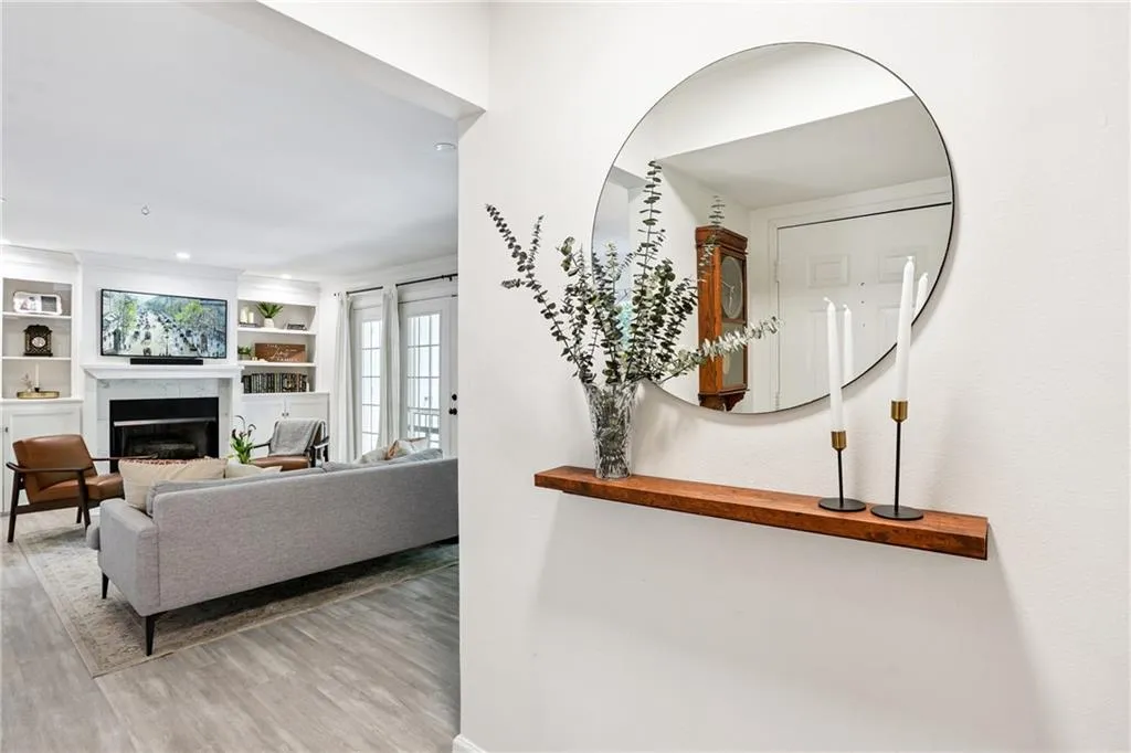 311 Peachtree Hills Avenue Ne Unit 11a, Atlanta, Georgia 30305, 2 Bedrooms Bedrooms, ,1 BathroomBathrooms,Residential,For Sale,311 Peachtree Hills Avenue Ne Unit 11a,7610424