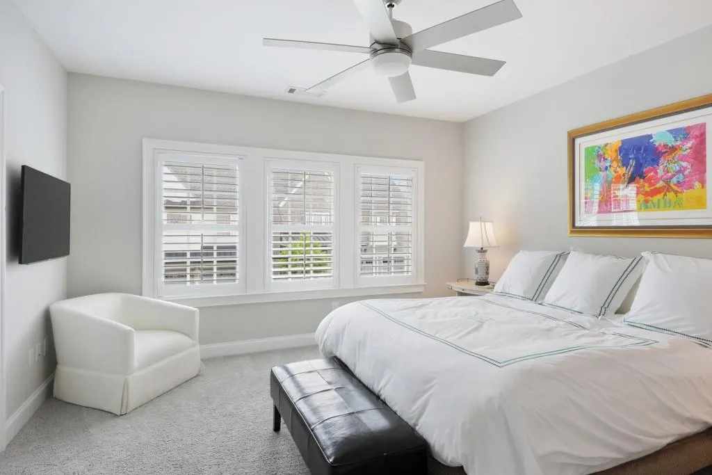 6451 Meridian Way, Sandy Springs, Georgia 30328, 5 Bedrooms Bedrooms, ,4 BathroomsBathrooms,Residential,Sold,6451 Meridian Way,6739098