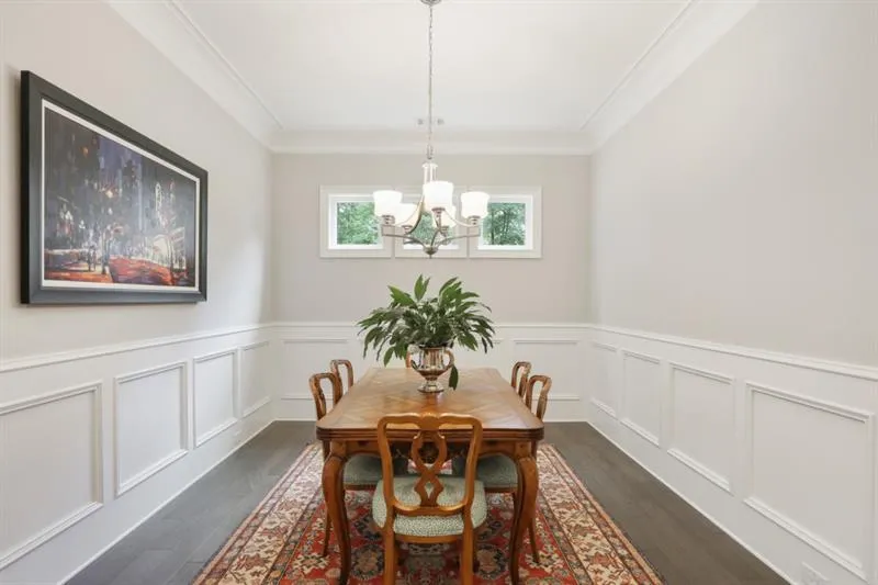 6451 Meridian Way, Sandy Springs, Georgia 30328, 5 Bedrooms Bedrooms, ,4 BathroomsBathrooms,Residential,Sold,6451 Meridian Way,6739098