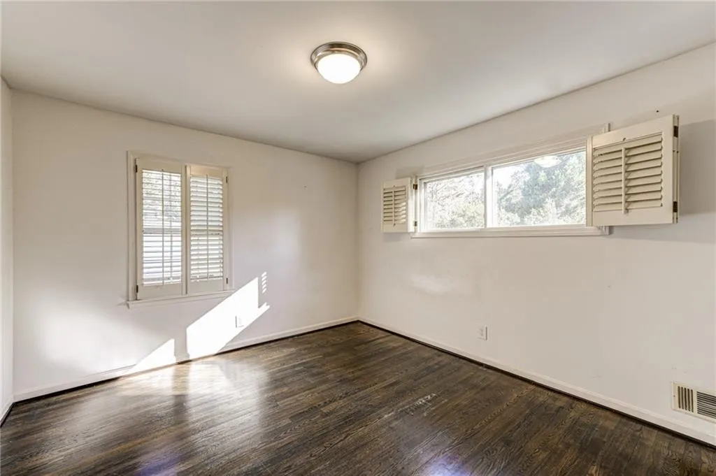 55 Silverwood Road, Sandy Springs, Georgia 30342, 4 Bedrooms Bedrooms, ,2 BathroomsBathrooms,Residential,Sold,55 Silverwood Road,6970985