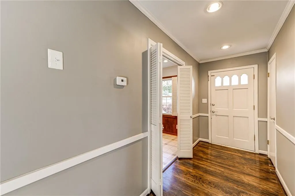 55 Silverwood Road, Sandy Springs, Georgia 30342, 4 Bedrooms Bedrooms, ,2 BathroomsBathrooms,Residential,Sold,55 Silverwood Road,6970985