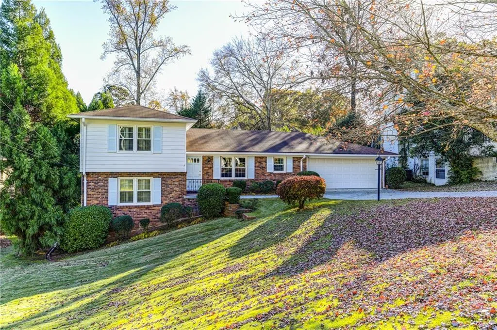 55 Silverwood Road, Sandy Springs, Georgia 30342, 4 Bedrooms Bedrooms, ,2 BathroomsBathrooms,Residential,Sold,55 Silverwood Road,6970985