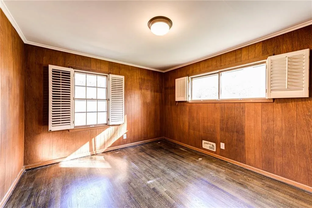 55 Silverwood Road, Sandy Springs, Georgia 30342, 4 Bedrooms Bedrooms, ,2 BathroomsBathrooms,Residential,Sold,55 Silverwood Road,6970985