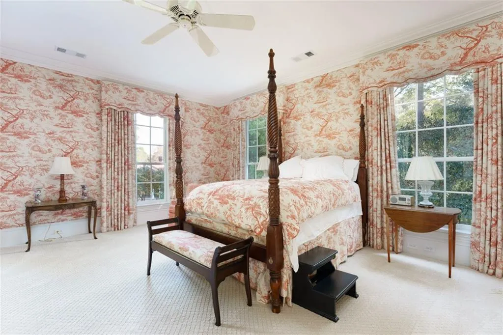 825 Davis Drive, Atlanta, Georgia 30327, 7 Bedrooms Bedrooms, ,8 BathroomsBathrooms,Residential,Sold,825 Davis Drive,7131194