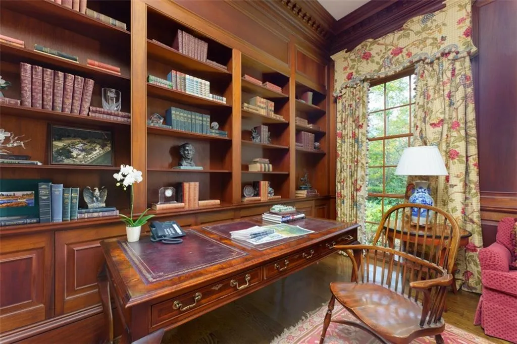 825 Davis Drive, Atlanta, Georgia 30327, 7 Bedrooms Bedrooms, ,8 BathroomsBathrooms,Residential,Sold,825 Davis Drive,7131194