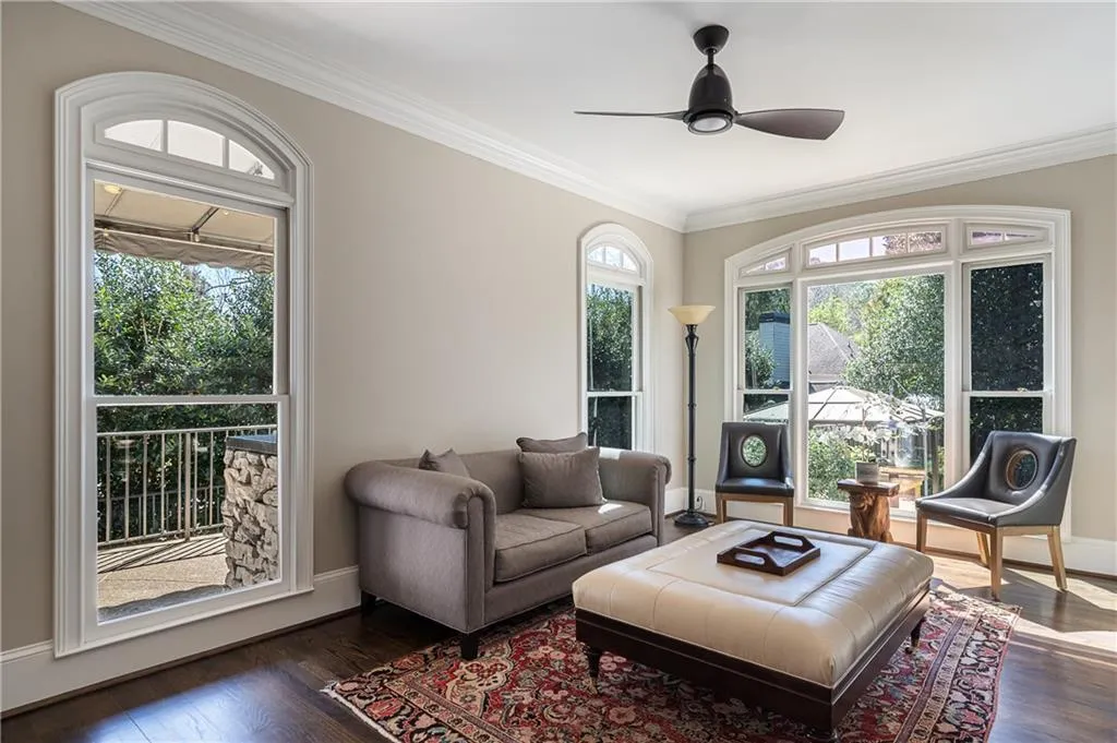 215 Windsor Gate Cove, Sandy Springs, Georgia 30342, 5 Bedrooms Bedrooms, ,4 BathroomsBathrooms,Residential,Sold,215 Windsor Gate Cove,6846116