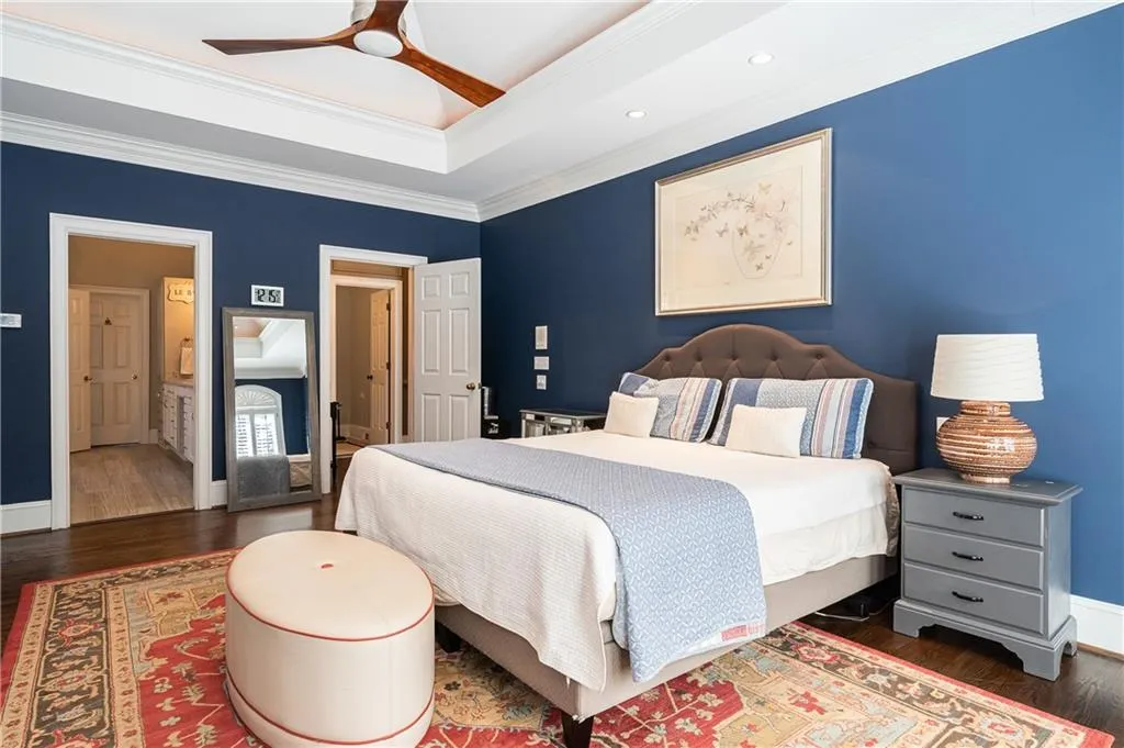 215 Windsor Gate Cove, Sandy Springs, Georgia 30342, 5 Bedrooms Bedrooms, ,4 BathroomsBathrooms,Residential,Sold,215 Windsor Gate Cove,6846116