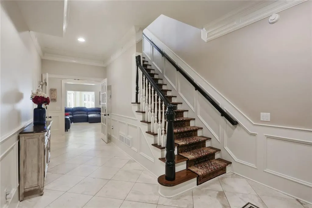 205 Bach Court, Sandy Springs, Georgia 30350, 6 Bedrooms Bedrooms, ,6 BathroomsBathrooms,Residential,Sold,205 Bach Court,6806621