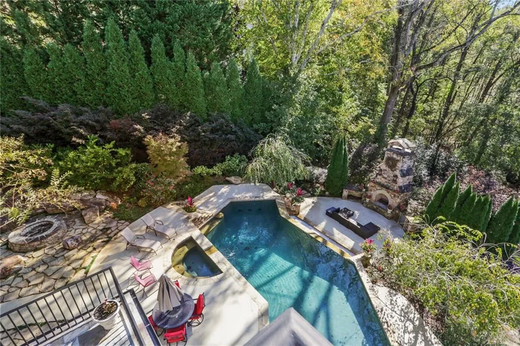 205 Bach Court, Sandy Springs, Georgia 30350, 6 Bedrooms Bedrooms, ,6 BathroomsBathrooms,Residential,Sold,205 Bach Court,6806621