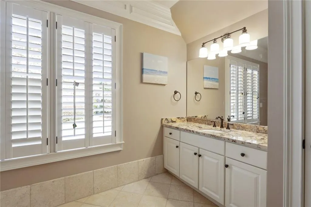 205 Bach Court, Sandy Springs, Georgia 30350, 6 Bedrooms Bedrooms, ,6 BathroomsBathrooms,Residential,Sold,205 Bach Court,6806621
