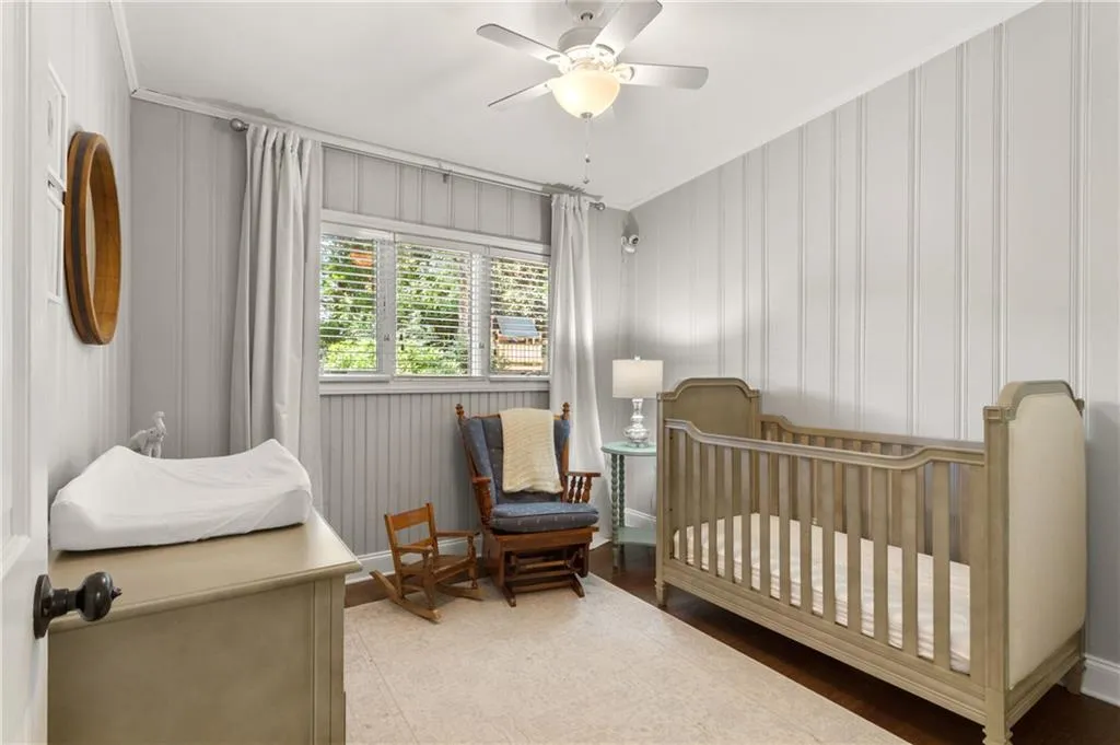 429 Carolwood Lane, Atlanta, Georgia 30342, 3 Bedrooms Bedrooms, ,2 BathroomsBathrooms,Residential,Sold,429 Carolwood Lane,6943724