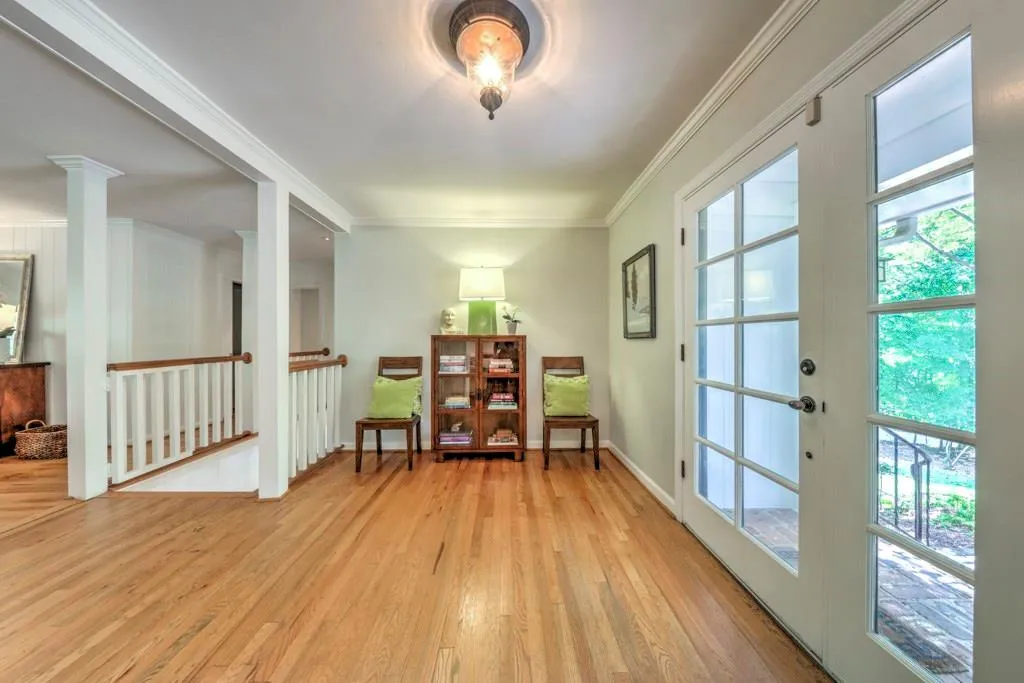 2715 Ridgewood Road Nw, Atlanta, Georgia 30327, 4 Bedrooms Bedrooms, ,3 BathroomsBathrooms,Residential,Sold,2715 Ridgewood Road Nw,6009840