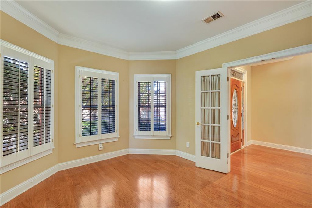 6360 Glen Oaks Lane, Atlanta, Georgia 30328, 4 Bedrooms Bedrooms, ,3 BathroomsBathrooms,Residential,Sold,6360 Glen Oaks Lane,7294914