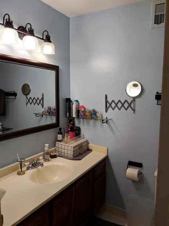 7500 Roswell Road Unit 87, Sandy Springs, Georgia 30350, 2 Bedrooms Bedrooms, ,2 BathroomsBathrooms,Residential,Sold,7500 Roswell Road Unit 87,6008306