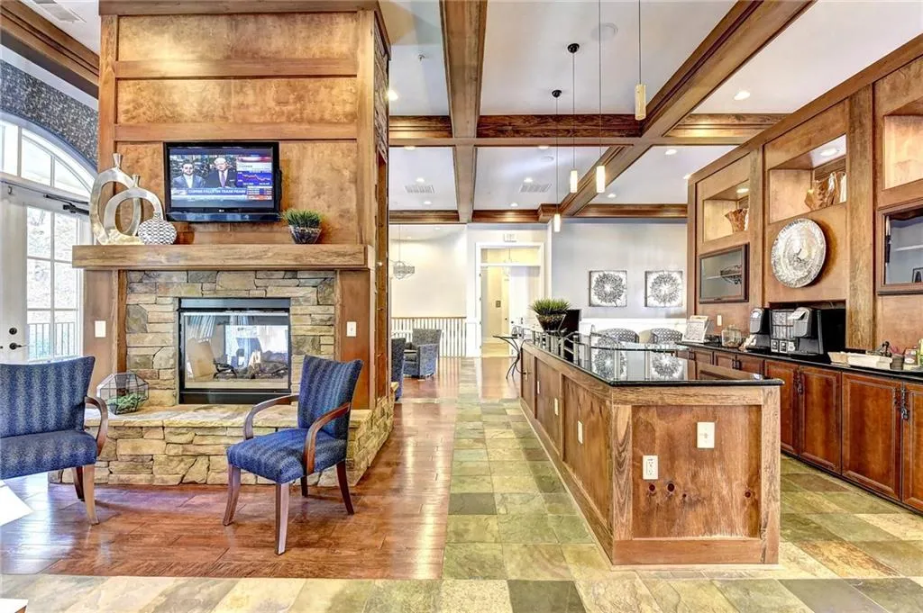 200 River Vista Drive Unit 533, Atlanta, Georgia 30339, 2 Bedrooms Bedrooms, ,2 BathroomsBathrooms,Residential,Sold,200 River Vista Drive Unit 533,6503656