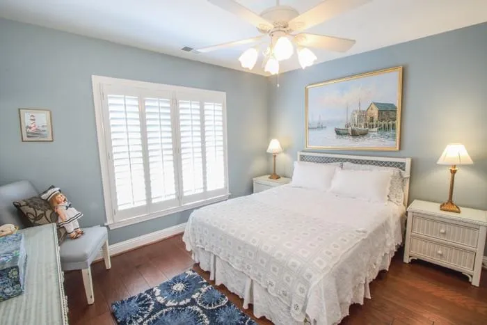 6335 Glen Oaks Lane, Sandy Springs, Georgia 30328, 4 Bedrooms Bedrooms, ,3 BathroomsBathrooms,Residential,Sold,6335 Glen Oaks Lane,6768195