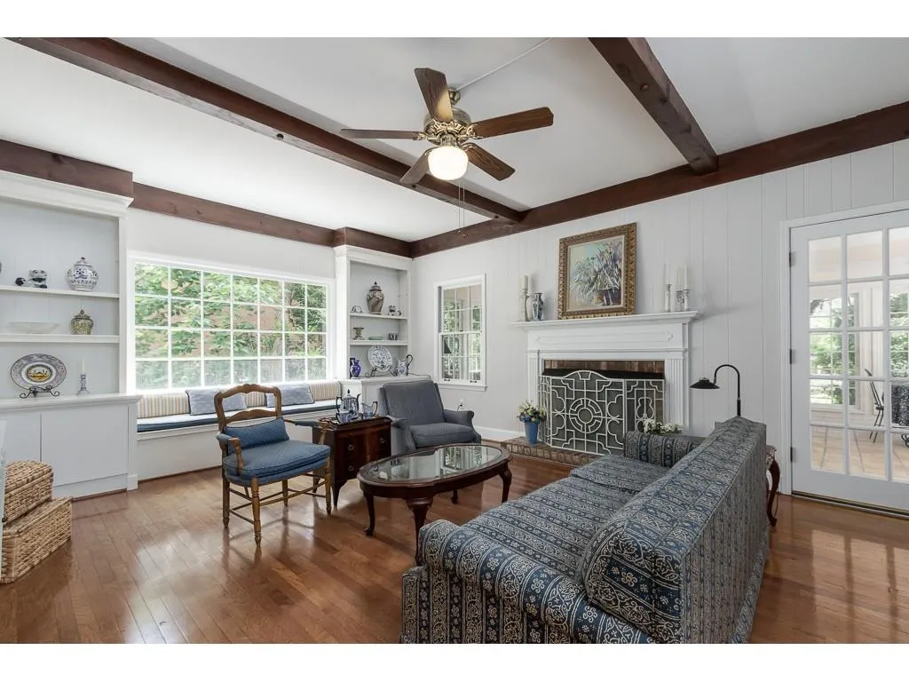 355 Black Water Cove Nw, Atlanta, Georgia 30328, 5 Bedrooms Bedrooms, ,3 BathroomsBathrooms,Residential,Sold,355 Black Water Cove Nw,6593954