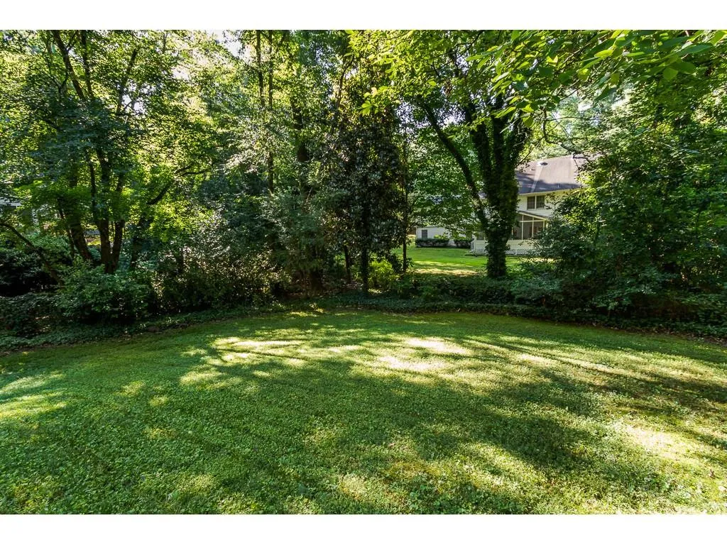 355 Black Water Cove Nw, Atlanta, Georgia 30328, 5 Bedrooms Bedrooms, ,3 BathroomsBathrooms,Residential,Sold,355 Black Water Cove Nw,6593954