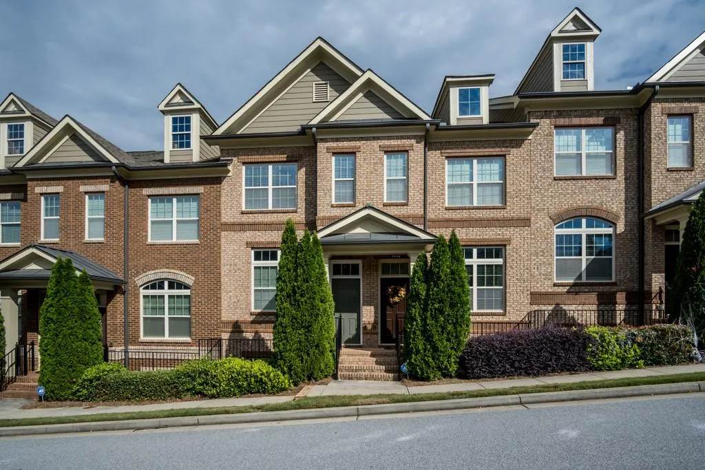 7430 Glisten Avenue, Sandy Springs, Georgia 30328, 3 Bedrooms Bedrooms, ,3 BathroomsBathrooms,Residential,Sold,7430 Glisten Avenue,6797482