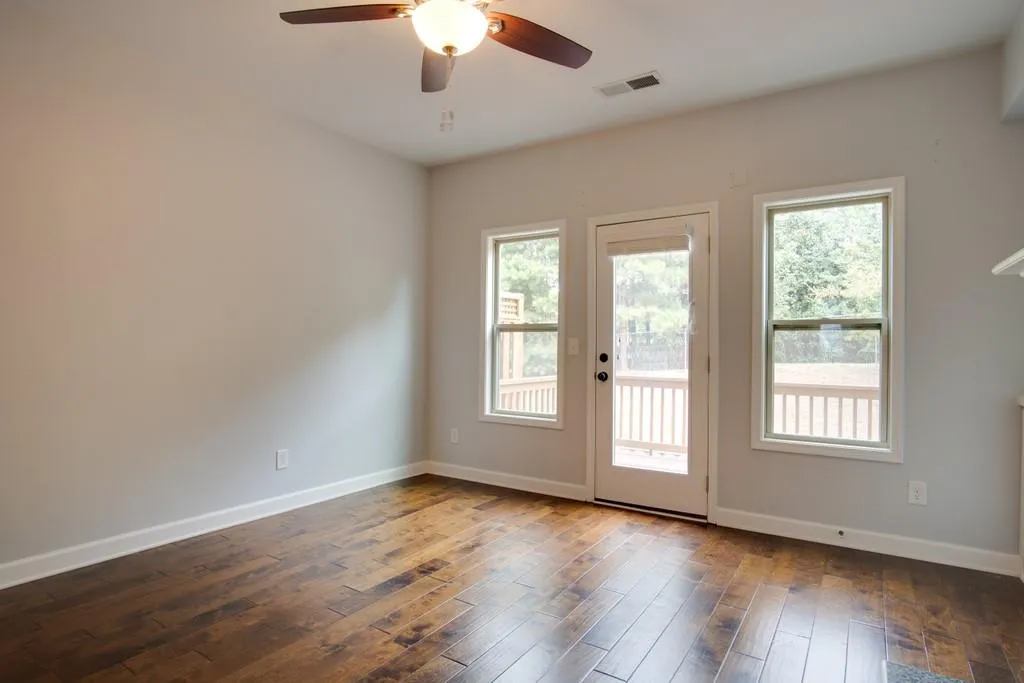 7430 Glisten Avenue, Sandy Springs, Georgia 30328, 3 Bedrooms Bedrooms, ,3 BathroomsBathrooms,Residential,Sold,7430 Glisten Avenue,6797482