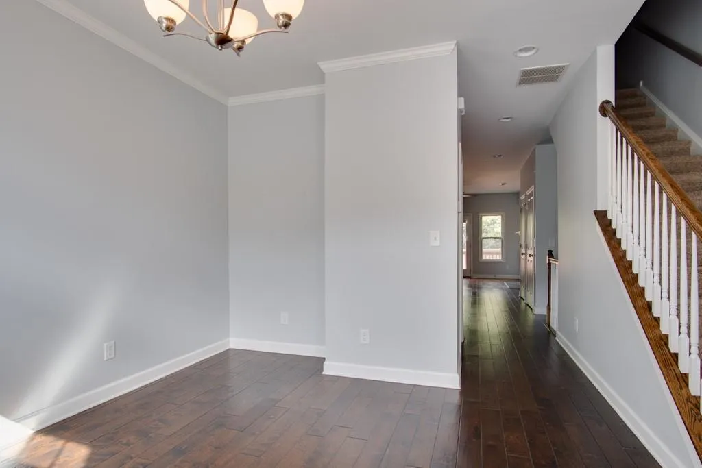 7430 Glisten Avenue, Sandy Springs, Georgia 30328, 3 Bedrooms Bedrooms, ,3 BathroomsBathrooms,Residential,Sold,7430 Glisten Avenue,6797482