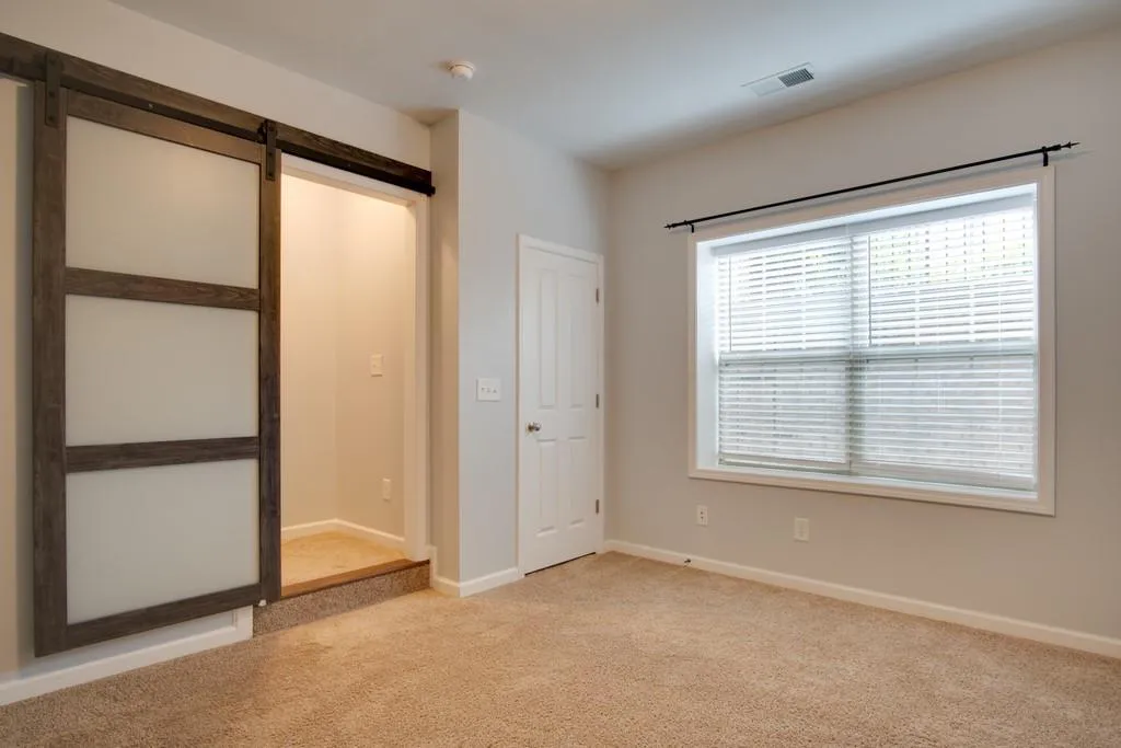 7430 Glisten Avenue, Sandy Springs, Georgia 30328, 3 Bedrooms Bedrooms, ,3 BathroomsBathrooms,Residential,Sold,7430 Glisten Avenue,6797482