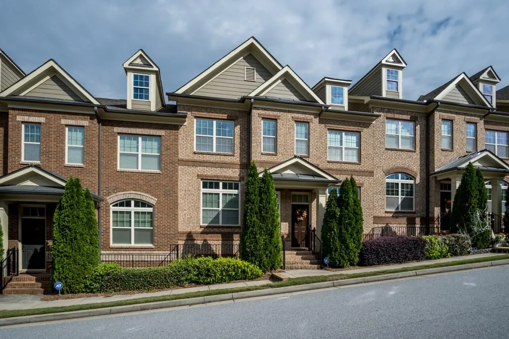 7430 Glisten Avenue, Sandy Springs, Georgia 30328, 3 Bedrooms Bedrooms, ,3 BathroomsBathrooms,Residential,Sold,7430 Glisten Avenue,6797482