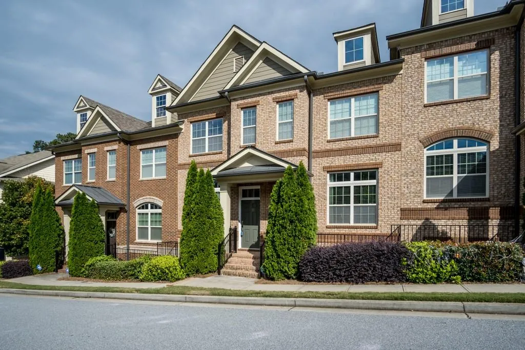 7430 Glisten Avenue, Sandy Springs, Georgia 30328, 3 Bedrooms Bedrooms, ,3 BathroomsBathrooms,Residential,Sold,7430 Glisten Avenue,6797482