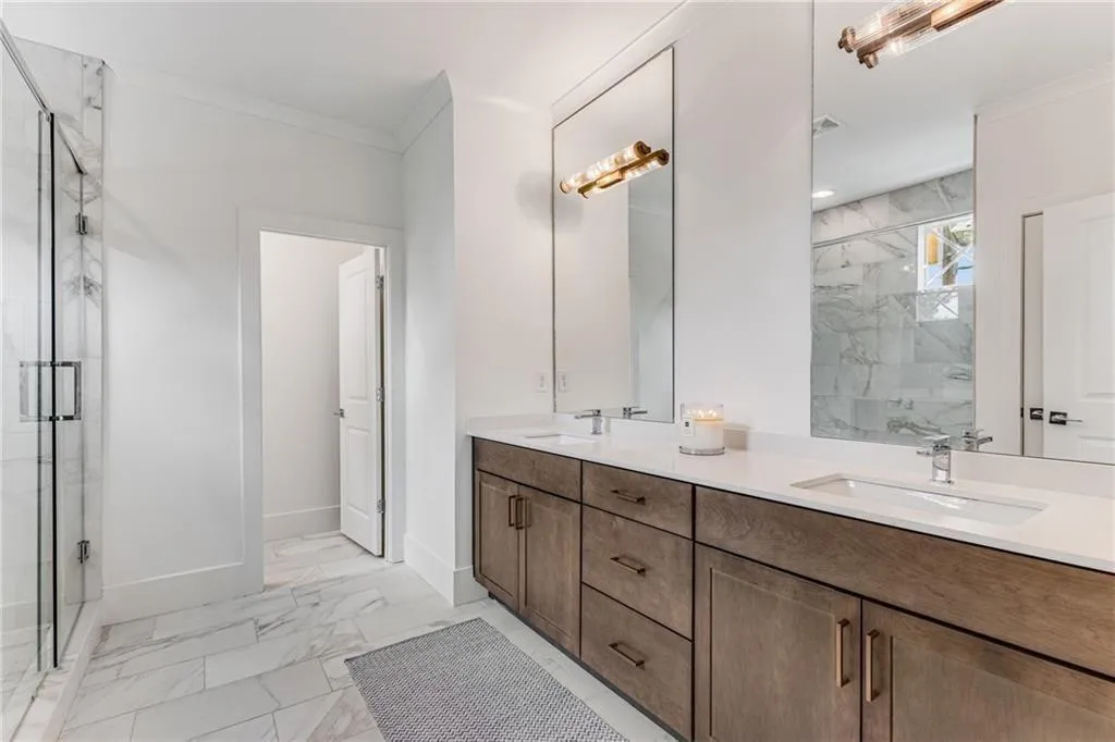 5851 Westin Road, Sandy Springs, Georgia 30328, 3 Bedrooms Bedrooms, ,3 BathroomsBathrooms,Residential,For Sale,5851 Westin Road,7610539