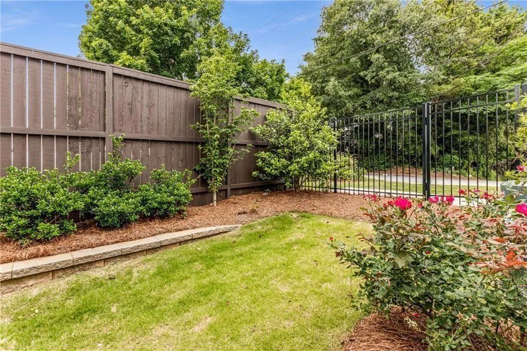 5851 Westin Road, Sandy Springs, Georgia 30328, 3 Bedrooms Bedrooms, ,3 BathroomsBathrooms,Residential,For Sale,5851 Westin Road,7610539