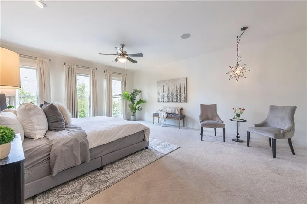 675 Lockton, Sandy Springs, Georgia 30342, 4 Bedrooms Bedrooms, ,4 BathroomsBathrooms,Residential,Sold,675 Lockton,7471869